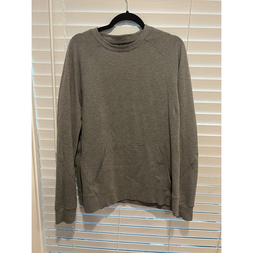 Kit and Ace Long Sleeve Sweater - Size L